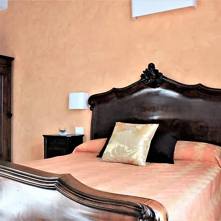 Marina - 3* Bellano