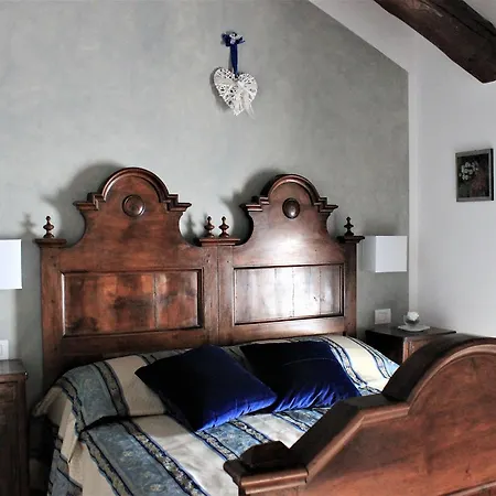 Marina - 3* Bellano