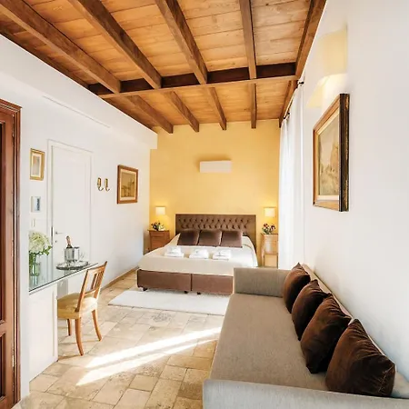 فندق مبيت وإفطار Marina - 4*