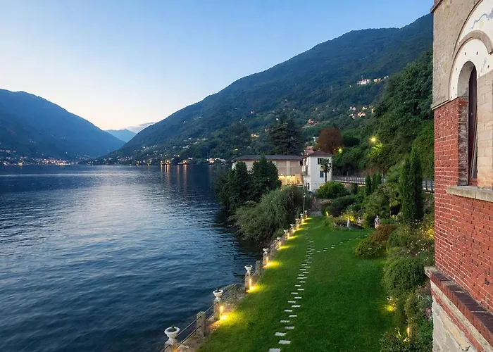 Oda ve Kahvaltı Marina - 4*