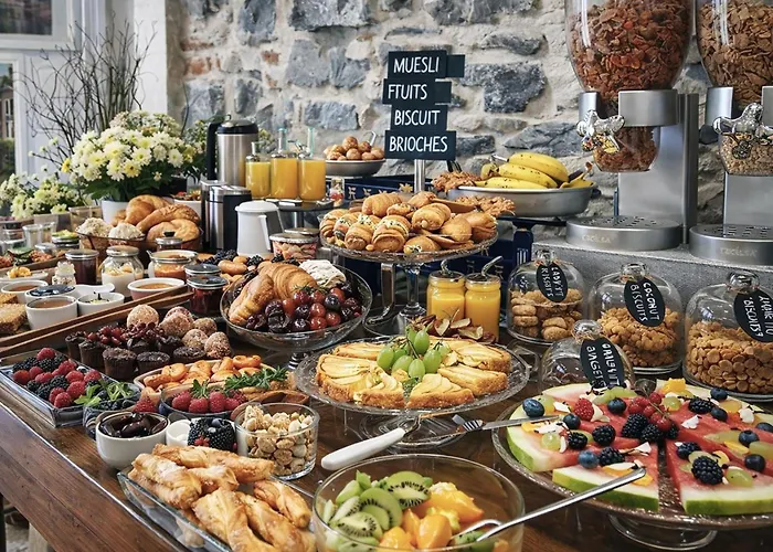 Alojamento de Acomodação e Pequeno-almoço Marina - 4*