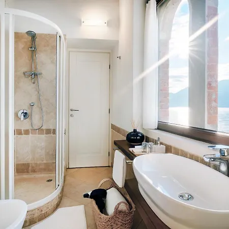 Bed & Breakfast Marina - Bellano