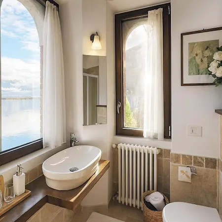 Marina - Bed & Breakfast