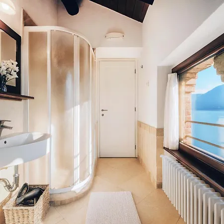 Bed & Breakfast Marina - Bellano